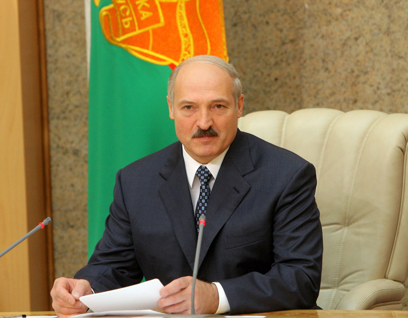  Lukashenka Aliaksandr Ryhoravich, Lukashenko Aleksandr Grigor'yevich-globserver